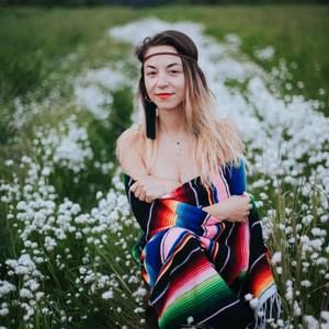 Meet your Posher, Monica